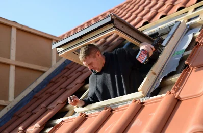 Pose de fenêtres de toit Velux à Baslieux